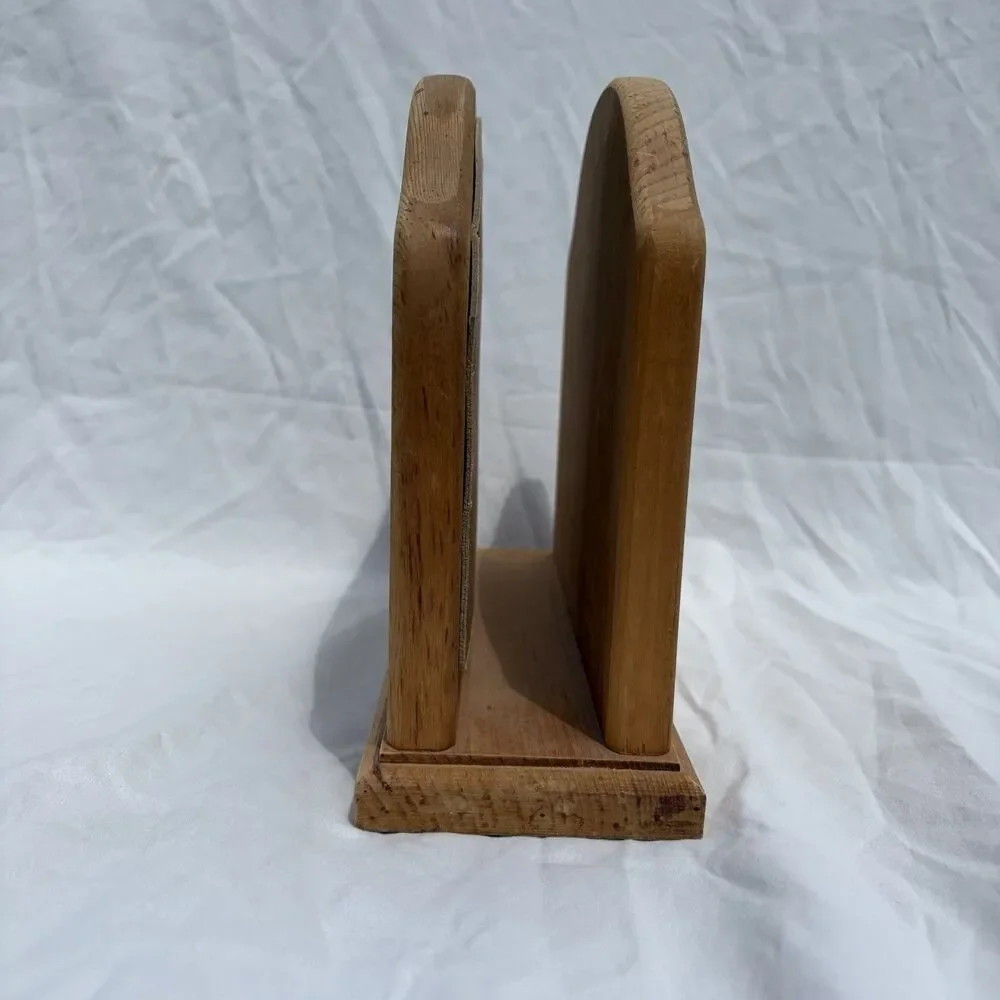 VTG Cottagecore Barn Sheep Wood Napkin Holder Country Decor Farmhouse Granny
